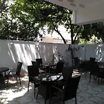 Send Apartmanhotel