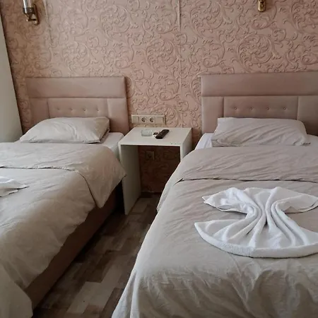 Aparthotel Send 3*